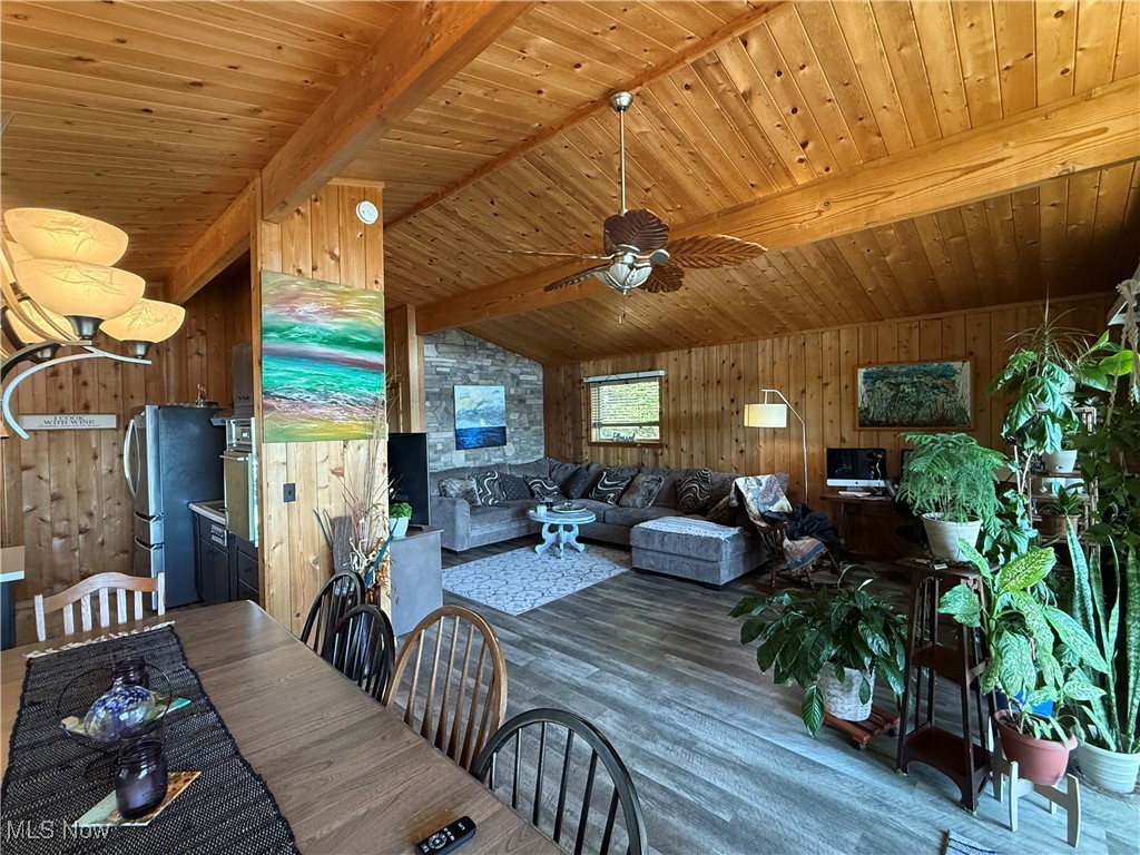 LAKE BUCKHORN - Residential