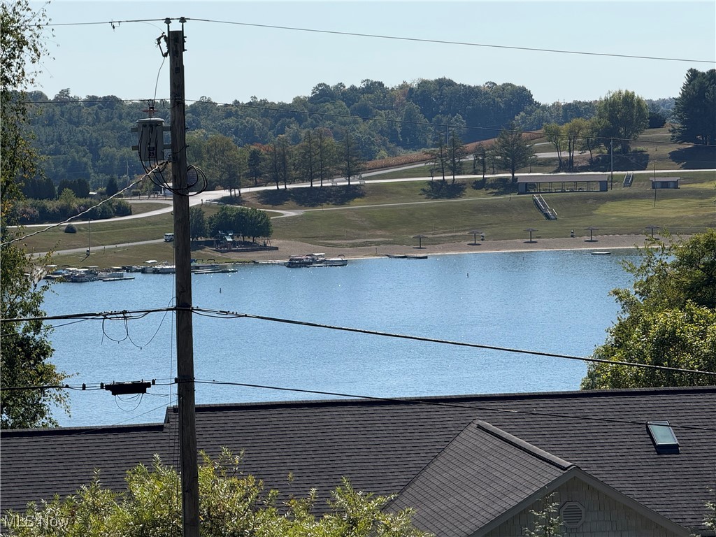 LAKE BUCKHORN - Residential