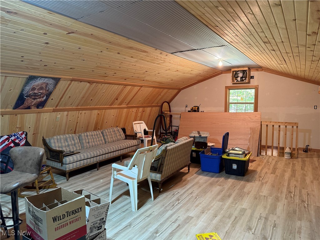 LAKE BUCKHORN - Residential