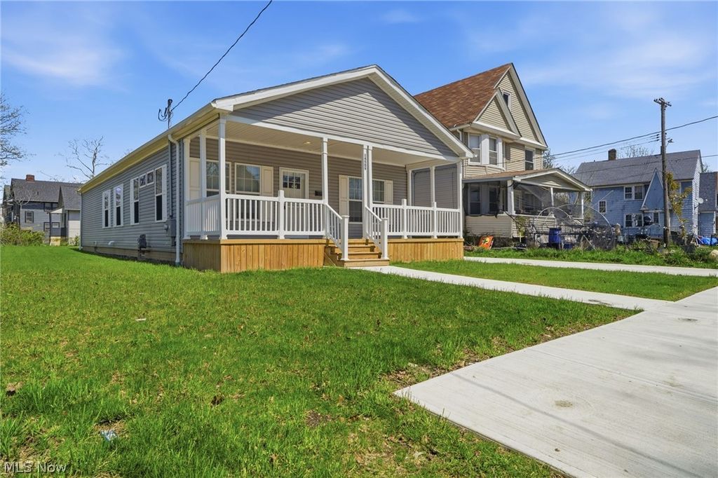 Photo of 14509 Westropp Avenue, Cleveland, OH 44110 (MLS # 5203949)