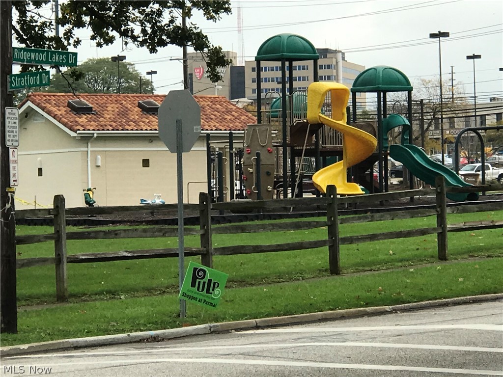 H A Stahl Props Cos Ridgewood - Residential