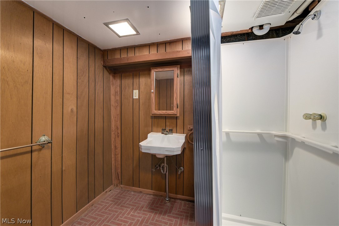 Sam H Miller 06 - Residential