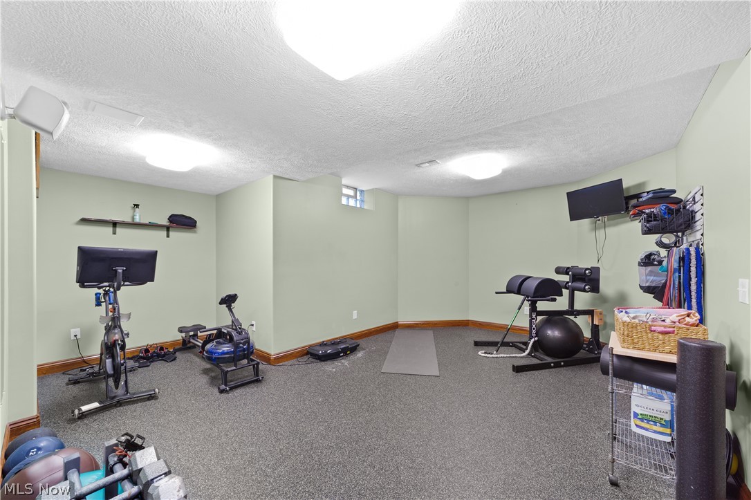Highland Mdws - Residential