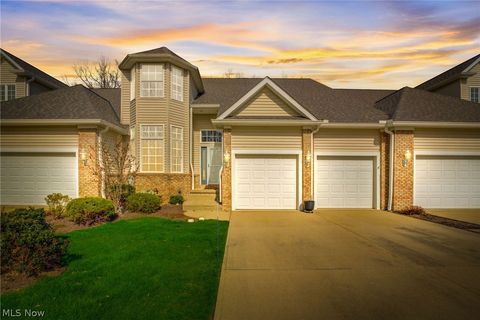 443 Dunbar Lane, Highland Heights, OH 44143 - #: 5031271