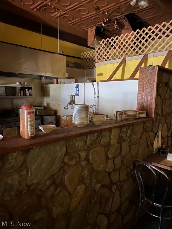 Mutual - Commercial Sale