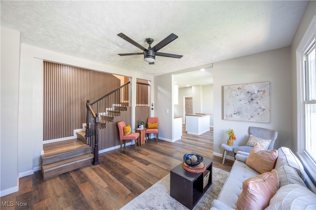 2334 W 38 Street, Cleveland, Ohio image 2