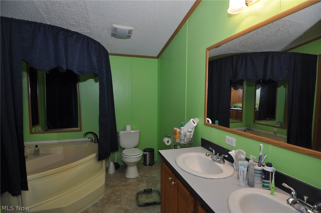 Branch Circle - Residential