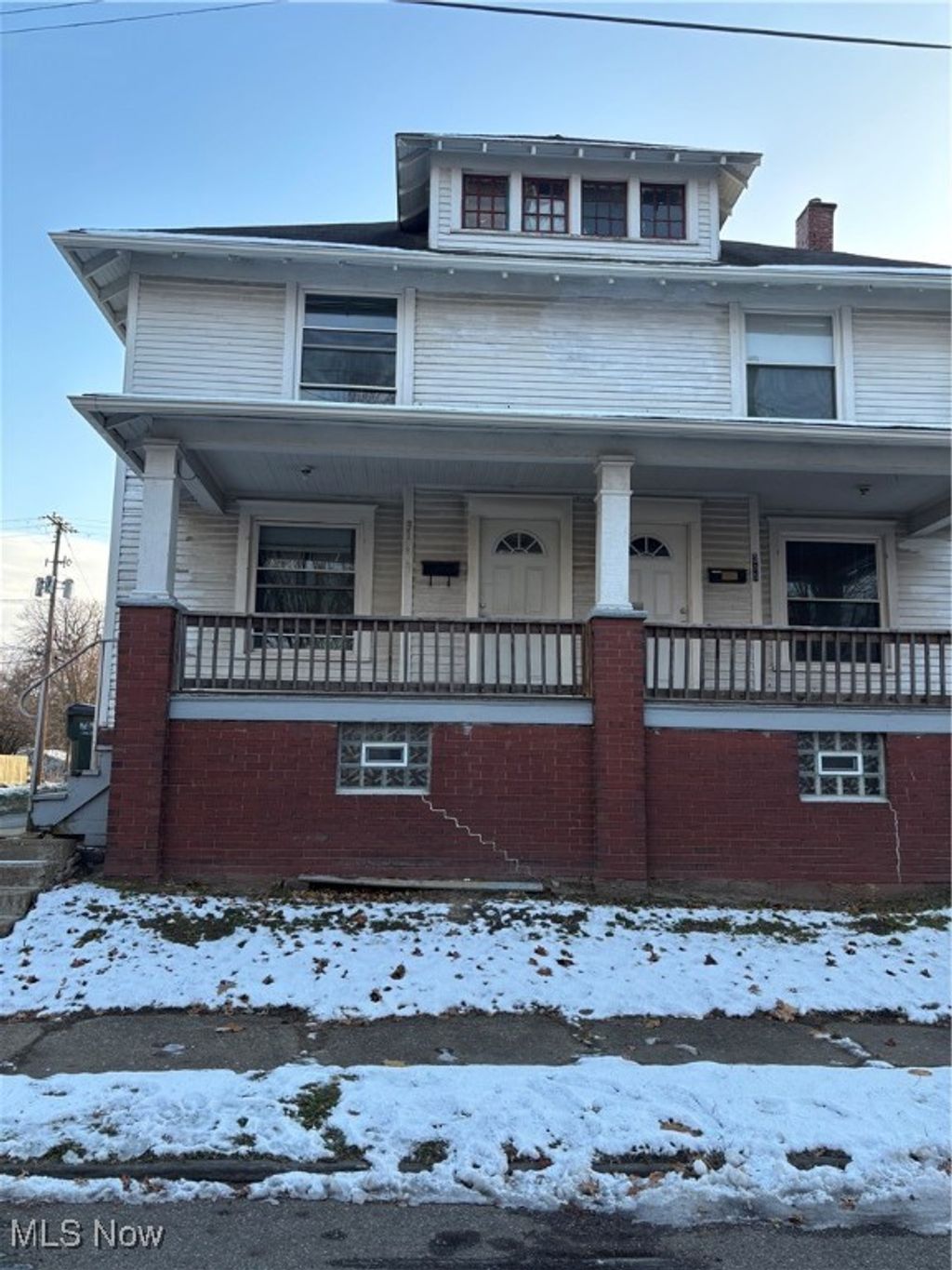 Photo of 317 E High Street, Alliance, OH 44601 (MLS # 5178148)