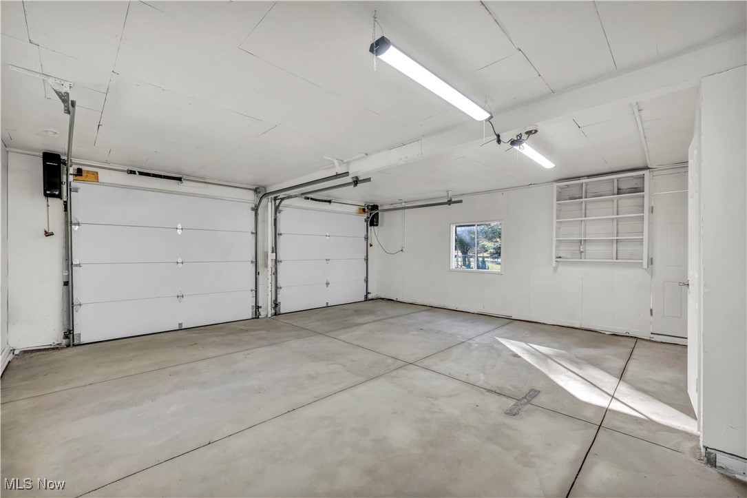 Center Ridge Hall - Residential