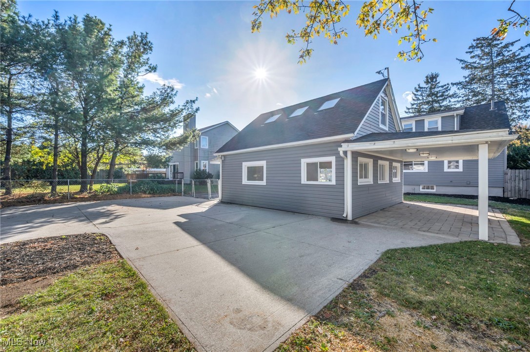 Center Ridge Hall - Residential