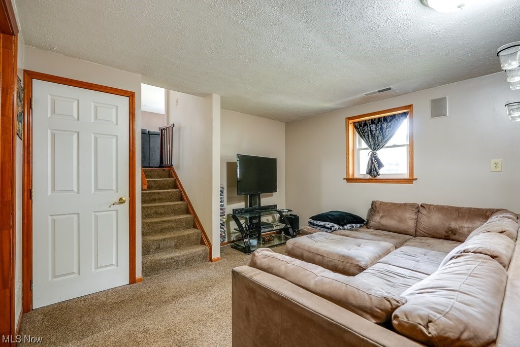 Silver Spgs Heights - Residential