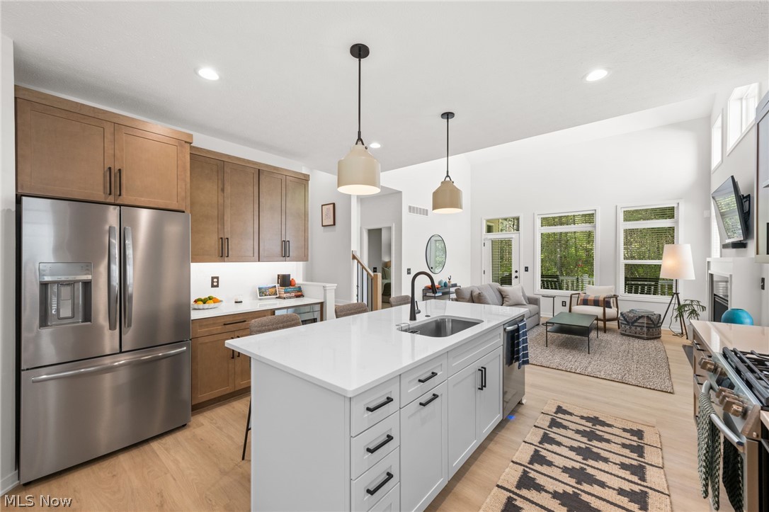 Broadview Heights Twnhms Sub - Residential