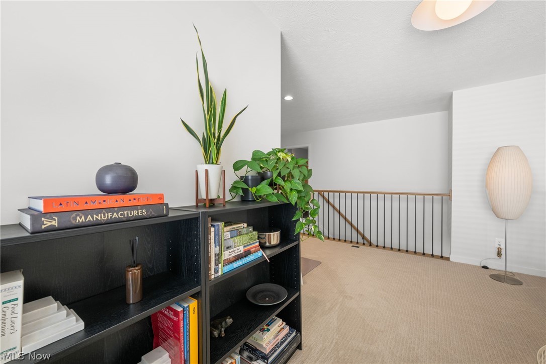 Broadview Heights Twnhms Sub - Residential