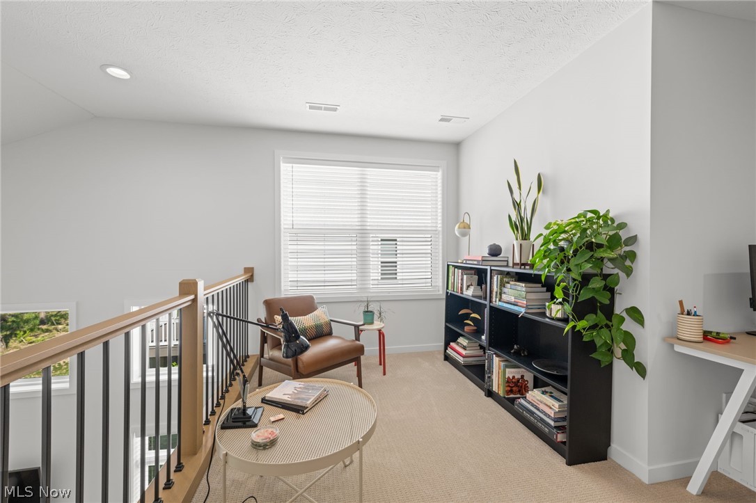 Broadview Heights Twnhms Sub - Residential
