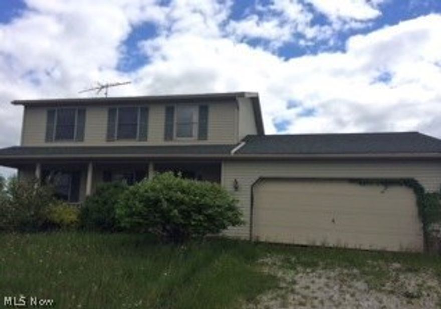 This home has 3 bedrooms and 2 1/2 baths features open kitchen area with oak cabinets and formal dining room. Nice size living room with half bath on main level with laundry room.  Upstairs features wide staircase and 3 nice size bedrooms.  Master bedroom has large walk in closet and a master bathroom.  
The home and the 2 acre lot and home needs some love but will be a great country home.