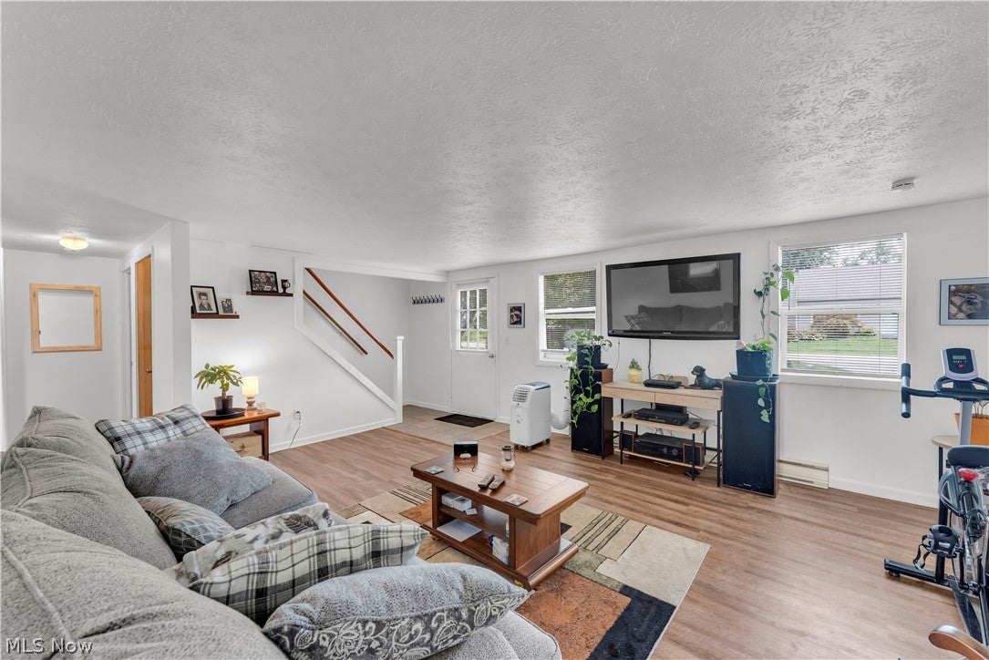 9958 Dupont Drive