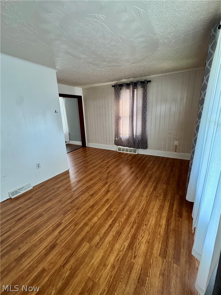 East Youngstown Land & Improve - Residential