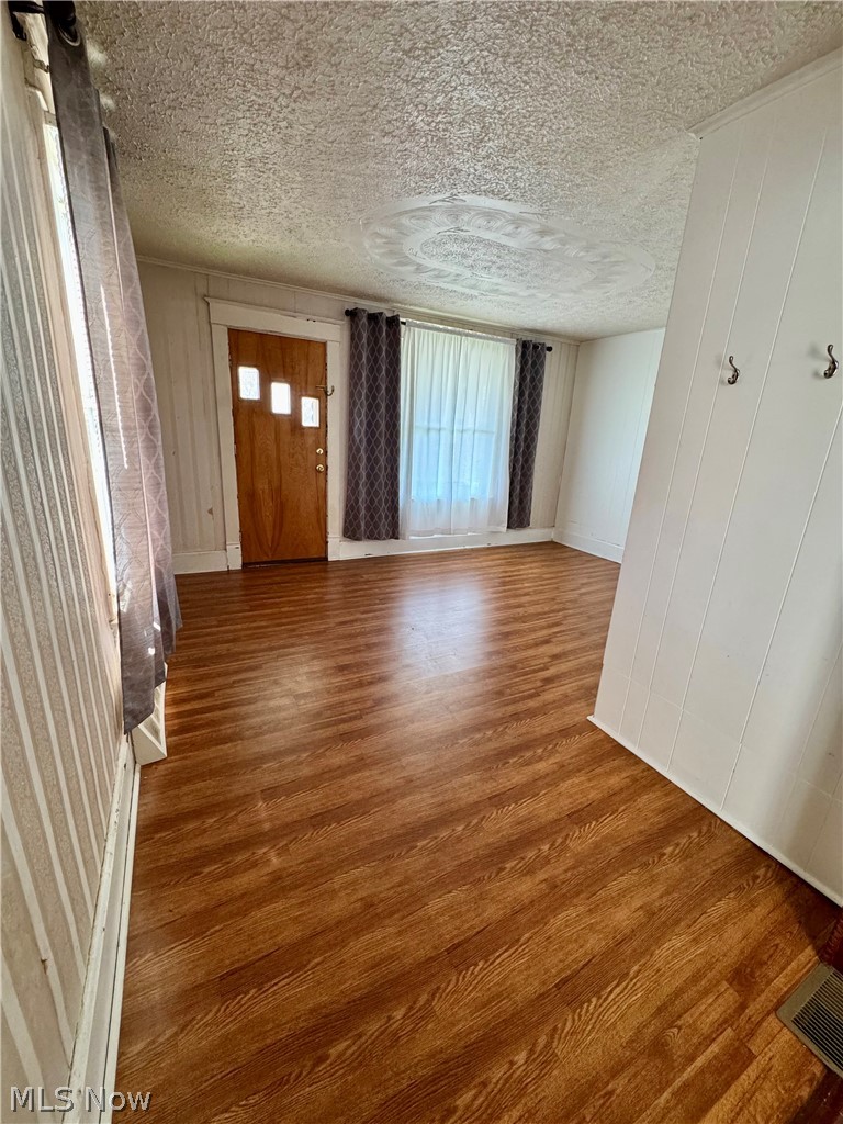 East Youngstown Land & Improve - Residential