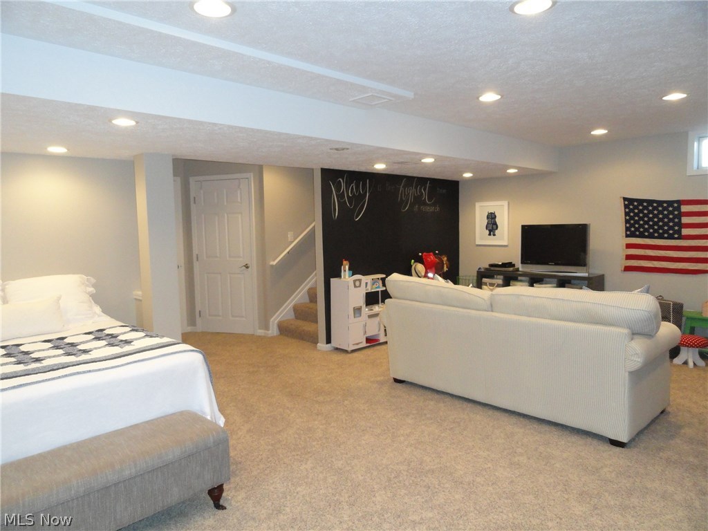 Calls Farm Ph Five - Residential