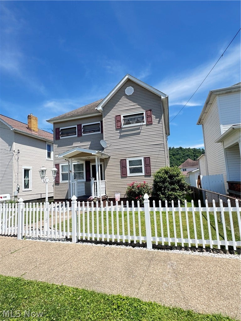 Photo of 3624 Lincoln Avenue, Shadyside, OH 43947 (MLS # 5216376)