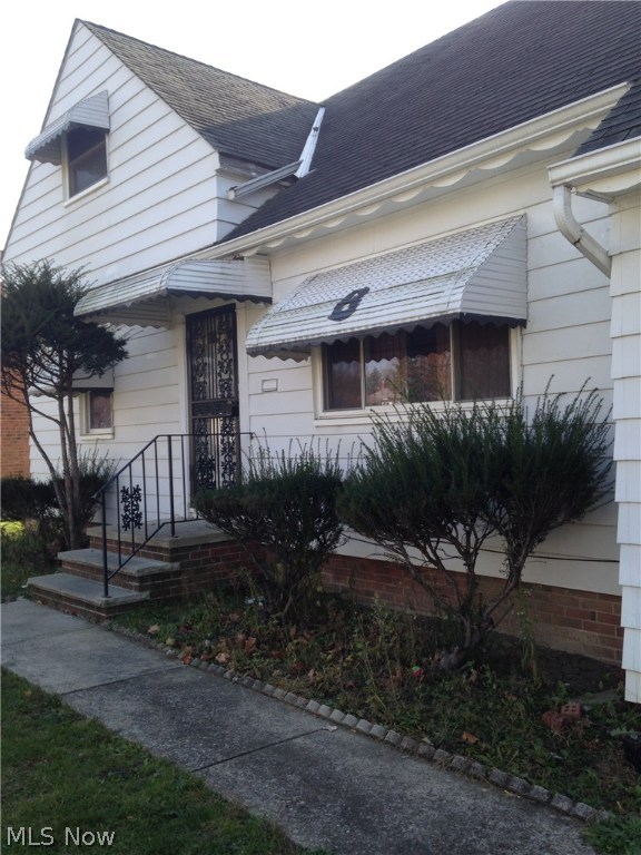 Investors Acceptance Corporati - Residential