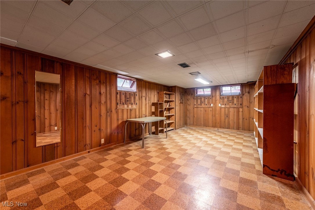 Rocky River, Ohio 44116, United States, 3 Bedrooms Bedrooms, ,2 BathroomsBathrooms,Residential,Active,217448