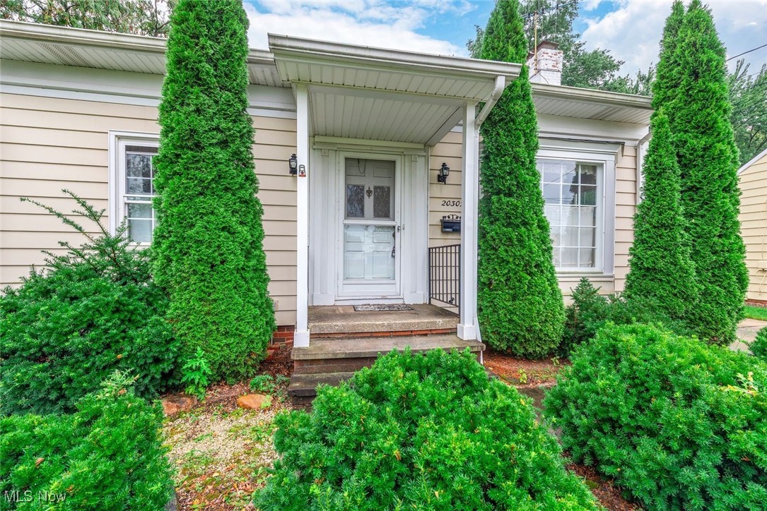 Rocky River, Ohio 44116, United States, 3 Bedrooms Bedrooms, ,2 BathroomsBathrooms,Residential,Active,217448