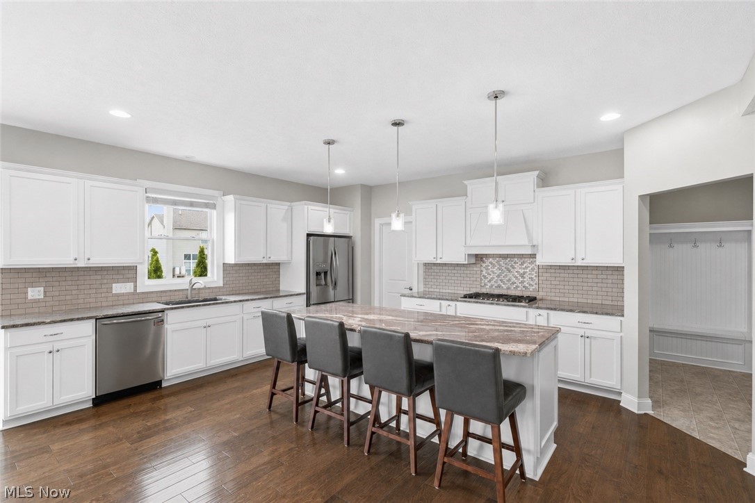 4801 Stag Thicket Lane