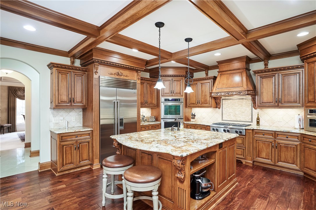 Sharon, Ohio 44281, United States, 5 Bedrooms Bedrooms, ,6 BathroomsBathrooms,Residential,Contingent,117089