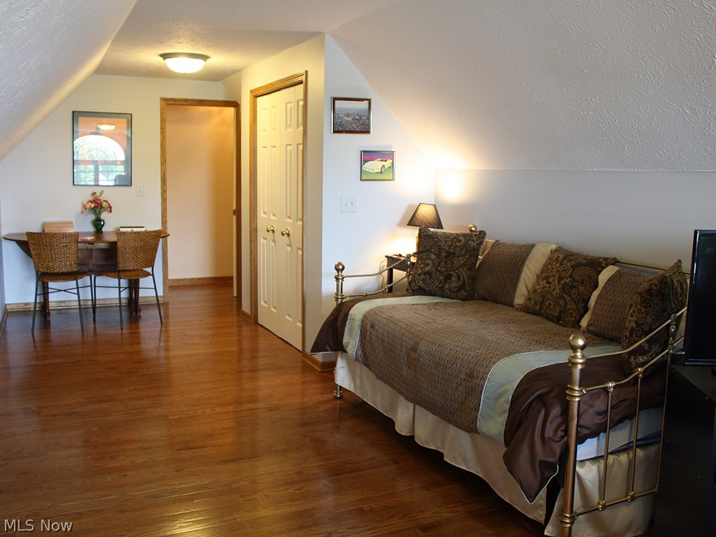 Montville Lakes - Residential