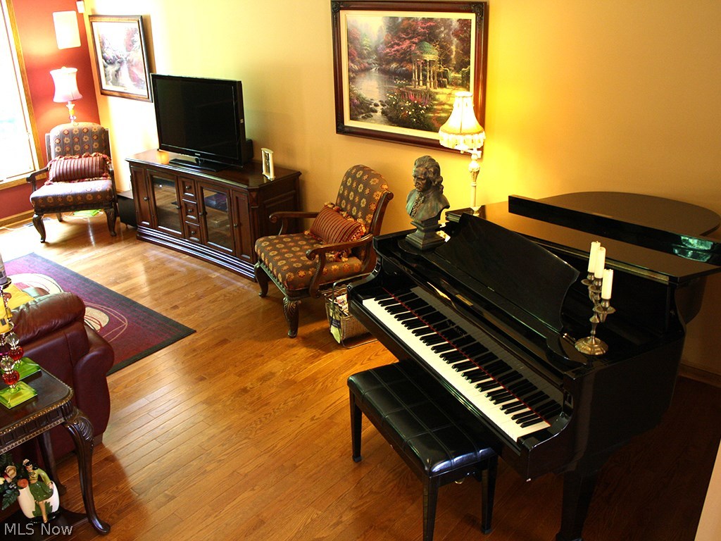 Montville Lakes - Residential