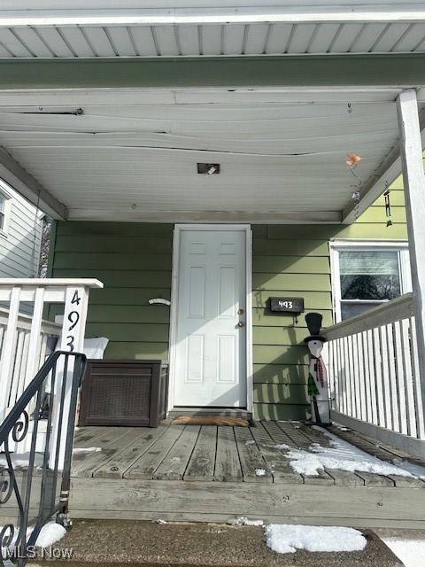 Akron, Ohio 44310, United States, 4 Bedrooms Bedrooms, ,2 BathroomsBathrooms,Residential,Pending,82303