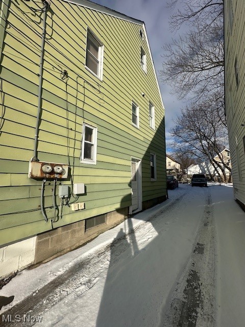 Akron, Ohio 44310, United States, 4 Bedrooms Bedrooms, ,2 BathroomsBathrooms,Residential,Pending,82303