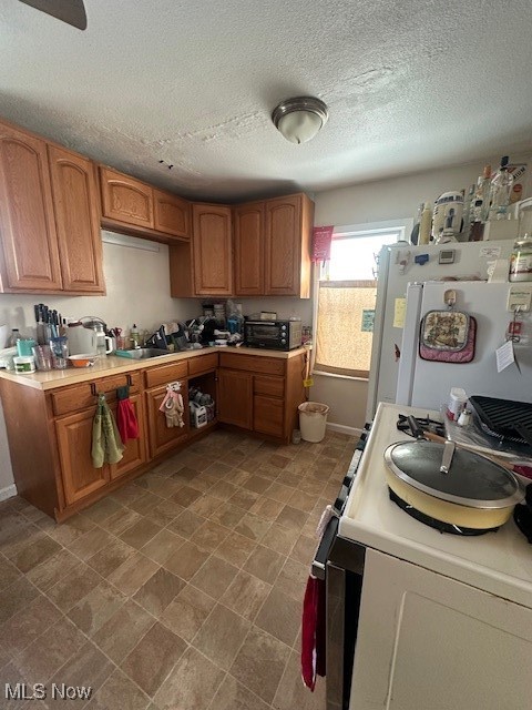 Akron, Ohio 44310, United States, 4 Bedrooms Bedrooms, ,2 BathroomsBathrooms,Residential,Pending,82303