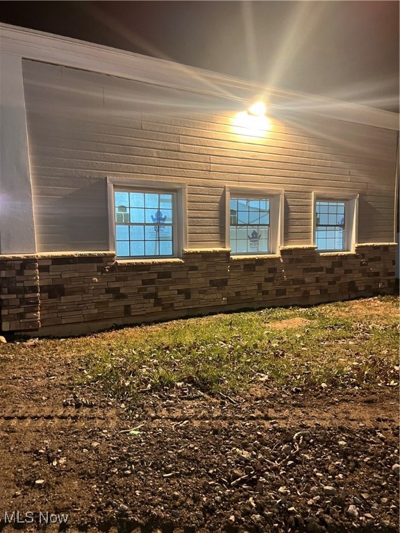 Russia - Commercial Sale