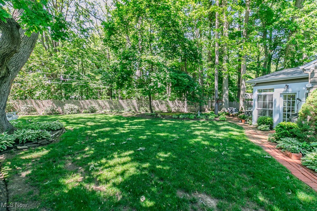 7756 Litchfield Drive, Mentor, Ohio image 41
