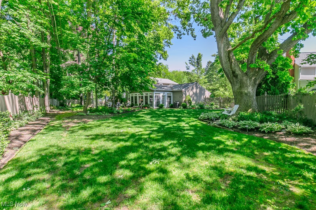 7756 Litchfield Drive, Mentor, Ohio image 42