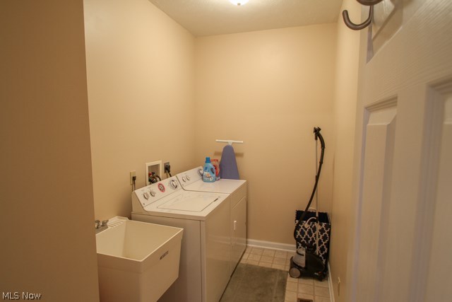 Commons in the Falls Condominium - Residential