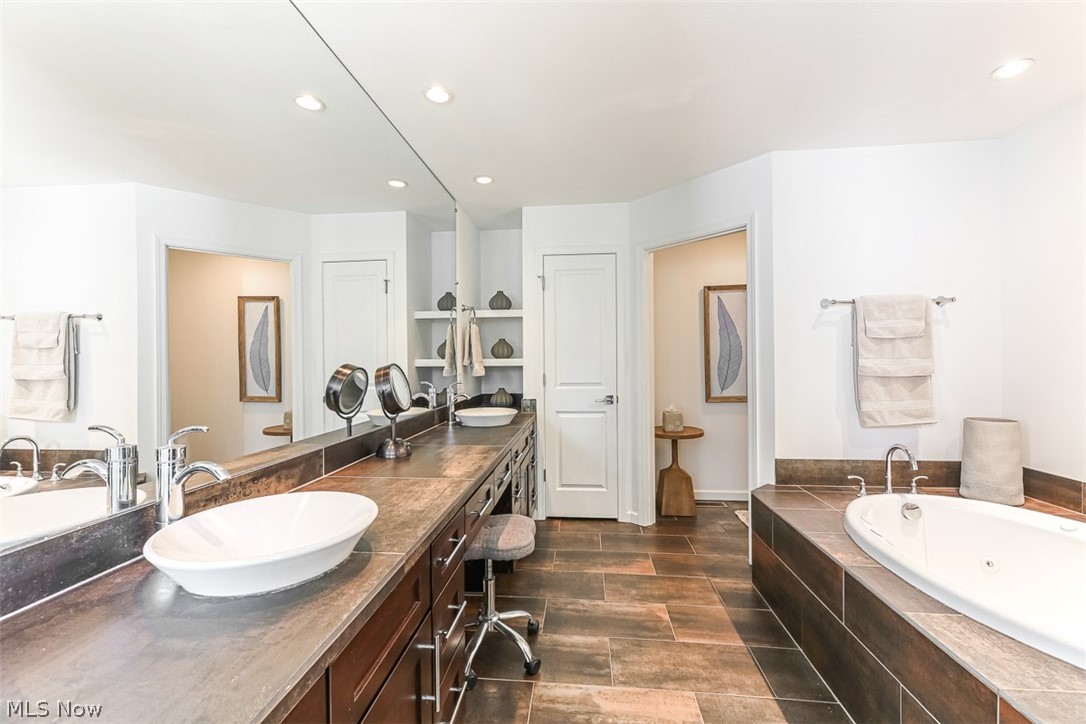 Arrowwood/Walden Condo - Residential