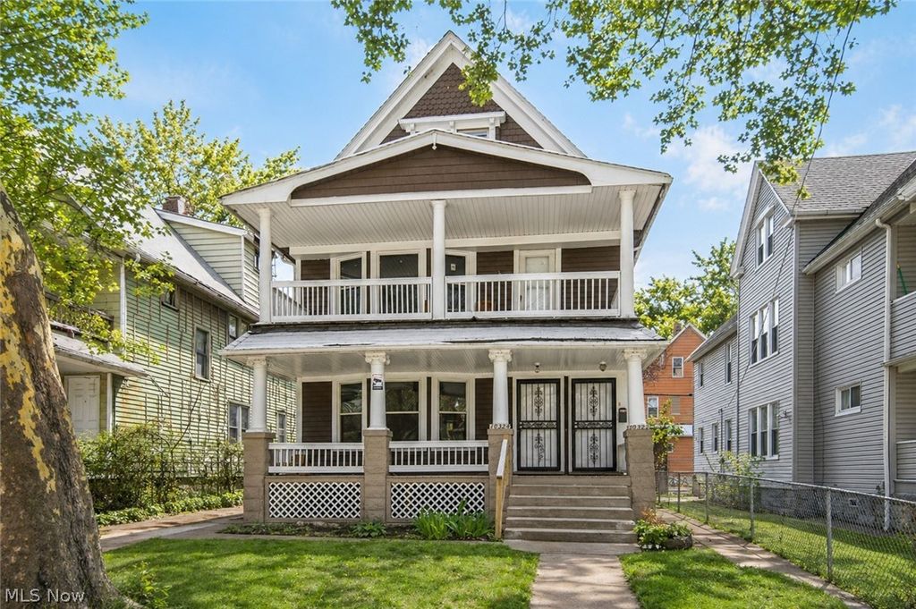 Photo of 10322 Parkgate Avenue, Cleveland, OH 44108 (MLS # 5205533)