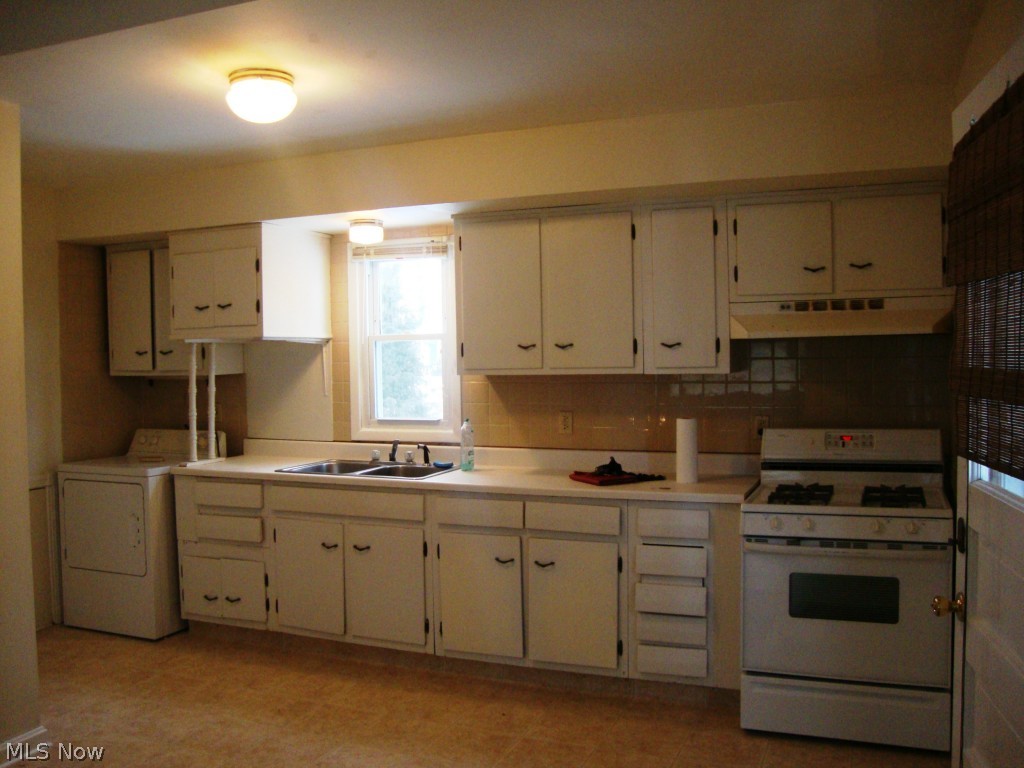 Benton Homes - Residential Lease