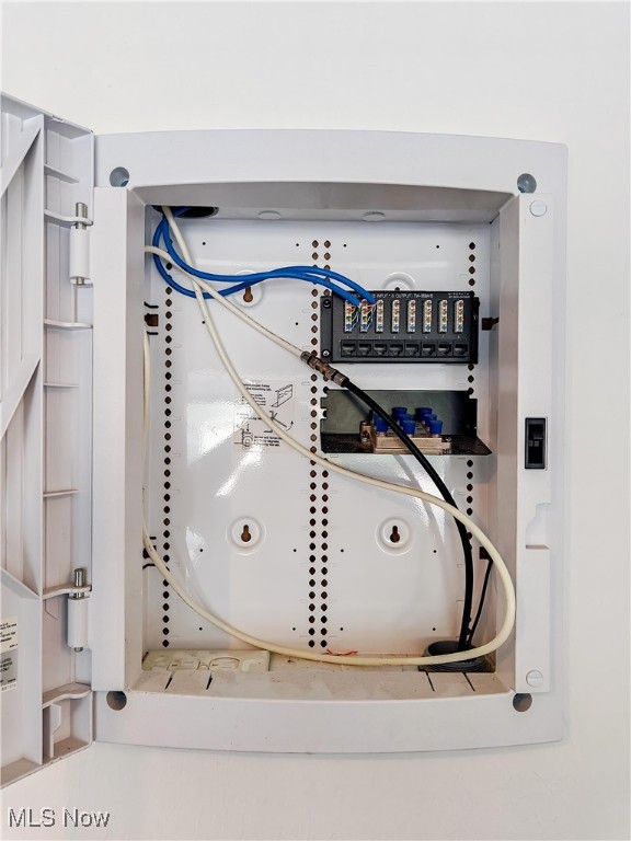 Beachwood, Ohio 44122, United States, 3 Bedrooms Bedrooms, ,3 BathroomsBathrooms,Residential,Active,153927