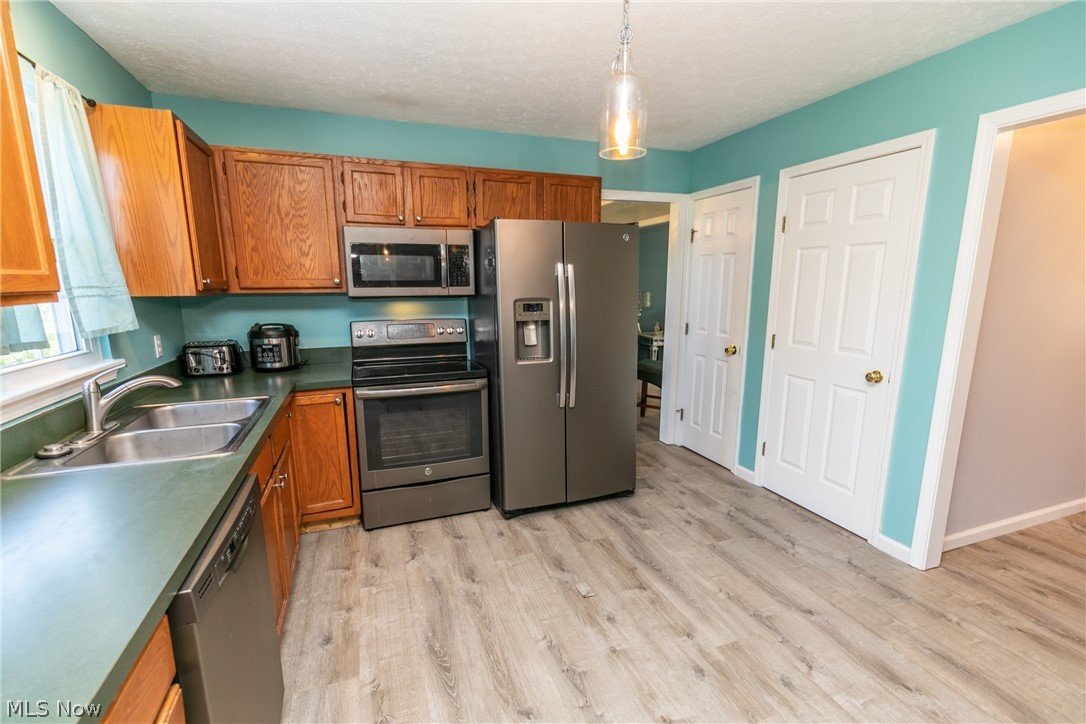 Fairfax Meadows - Residential