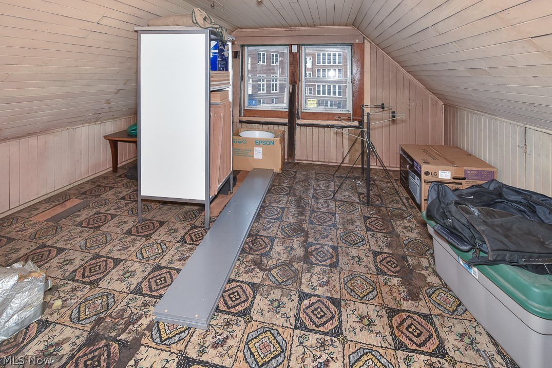 B Pelton Trustees Allotment - Residential Income