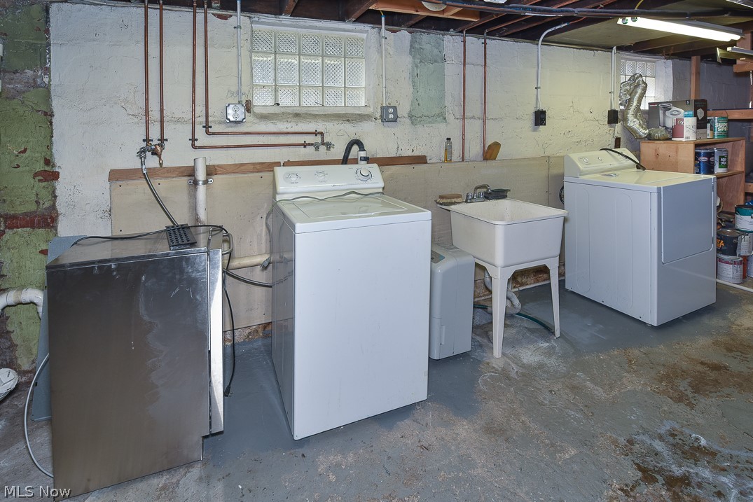 B Pelton Trustees Allotment - Residential Income