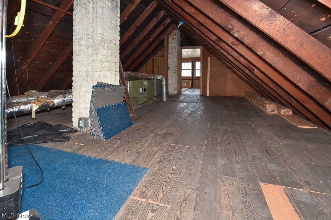 B Pelton Trustees Allotment - Residential Income