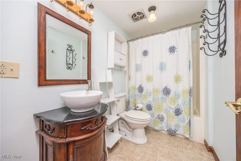 Tiny photo for 448 Ridgeview Drive, St Marys, WV 26170 (MLS # 5175939)