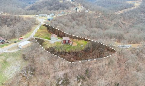 Tiny photo for 448 Ridgeview Drive, St Marys, WV 26170 (MLS # 5175939)