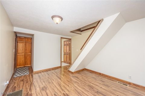 Tiny photo for 448 Ridgeview Drive, St Marys, WV 26170 (MLS # 5175939)