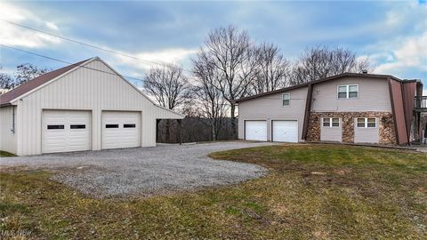 Tiny photo for 448 Ridgeview Drive, St Marys, WV 26170 (MLS # 5175939)